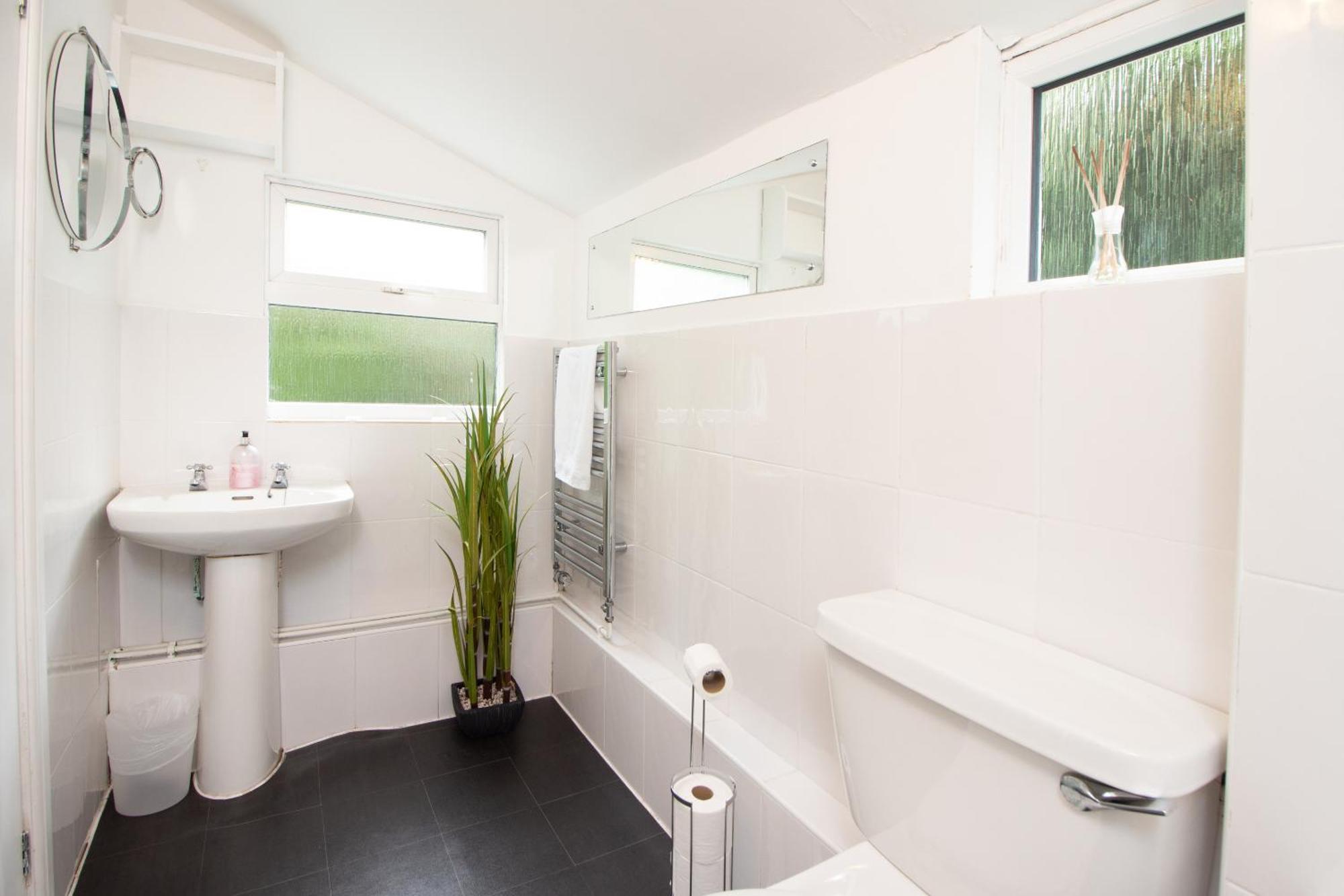 Raleigh Gf - Ground Floor 1 Bed Georgian Flat In The City Centre Free Parking And Wifi เอ็กซิเตอร์ ภายนอก รูปภาพ