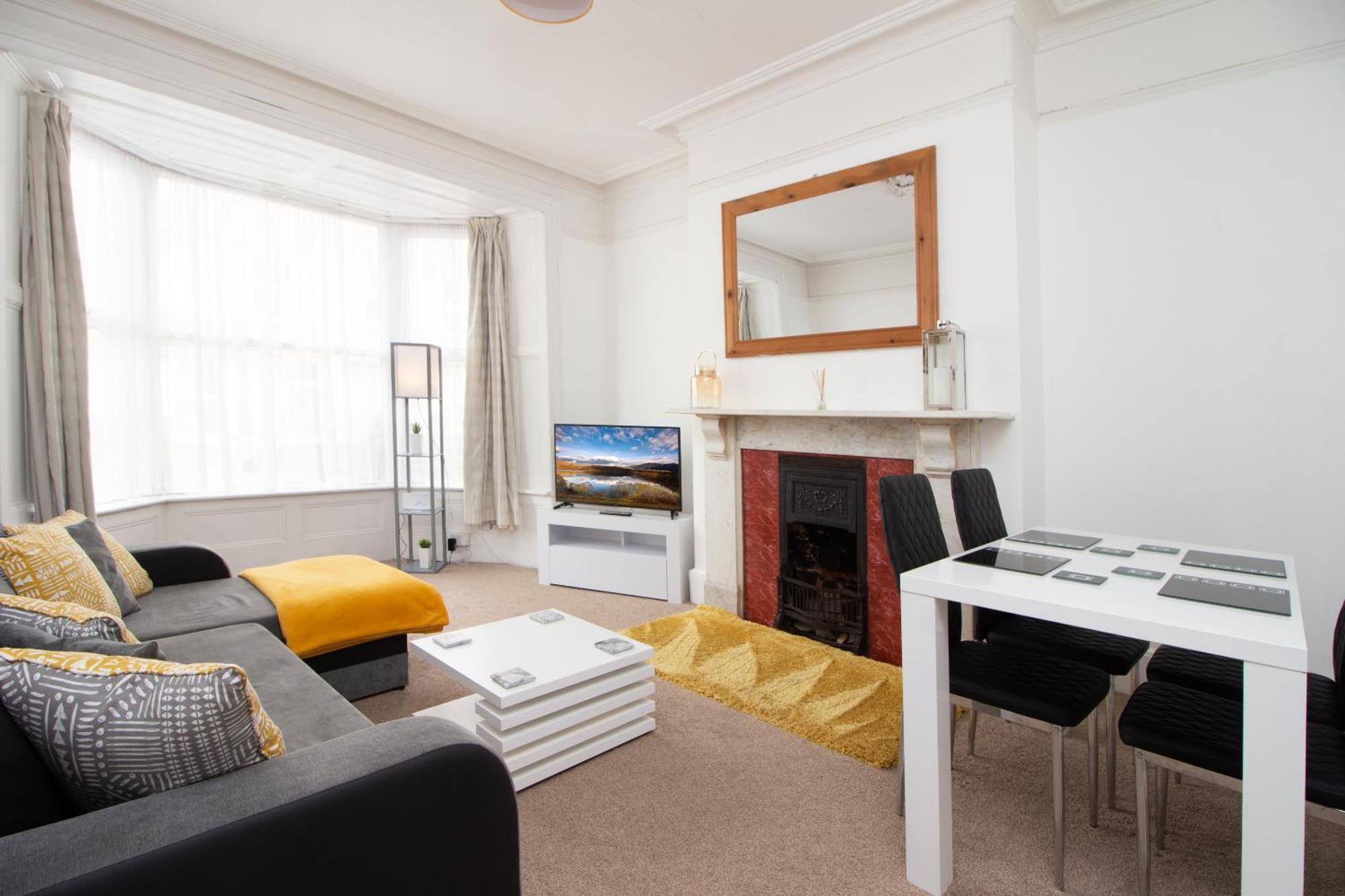 Raleigh Gf - Ground Floor 1 Bed Georgian Flat In The City Centre Free Parking And Wifi เอ็กซิเตอร์ ภายนอก รูปภาพ